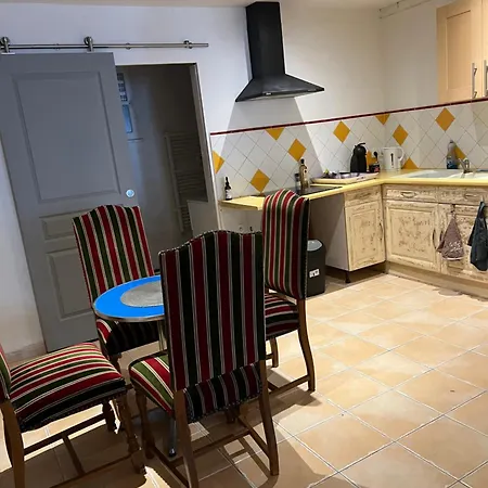 Loft 60 M2 En Pierres Apparentes Apartment