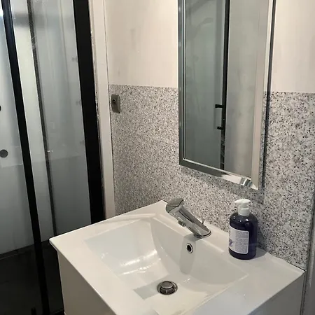 Apartment Loft 60 M2 En Pierres Apparentes Coursan
